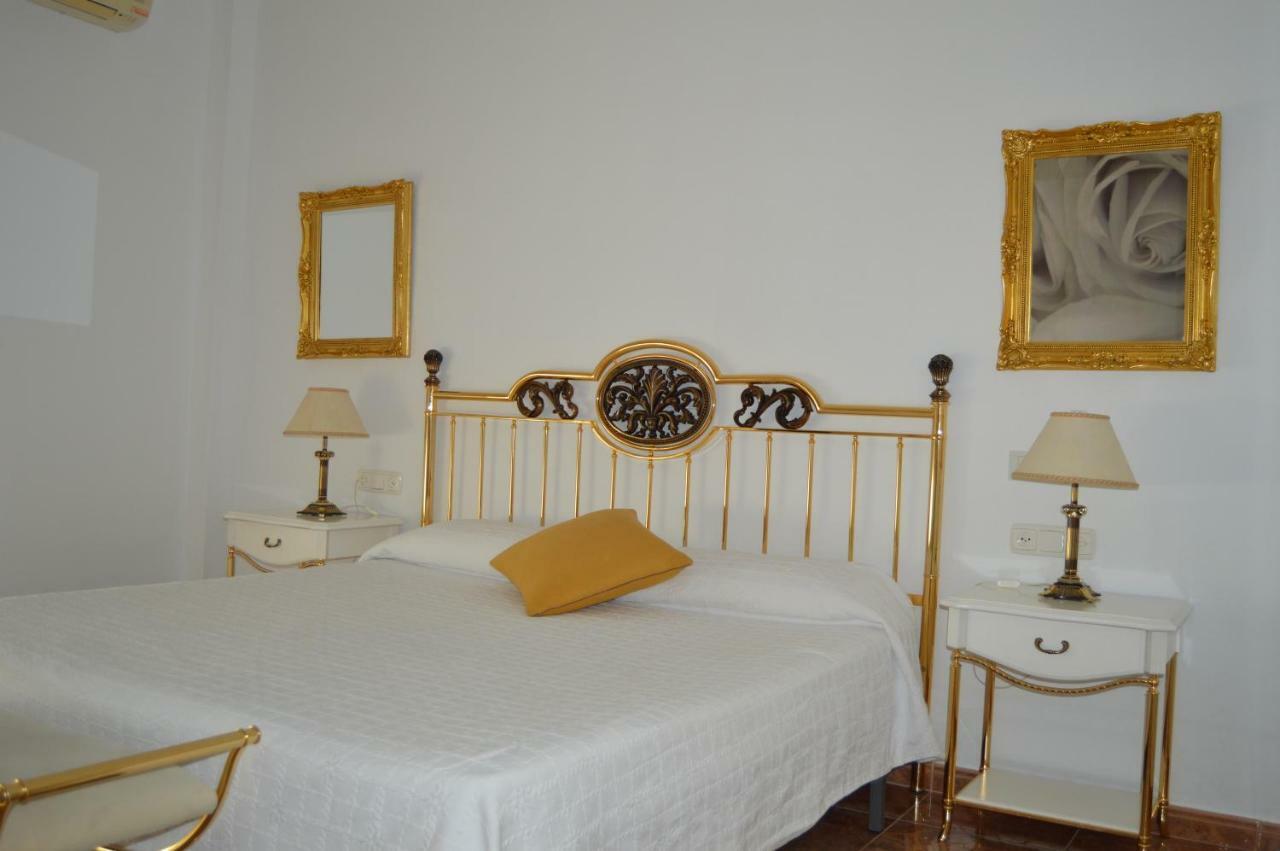 Hotel Poniente Moraleda De Zafayona Екстериор снимка