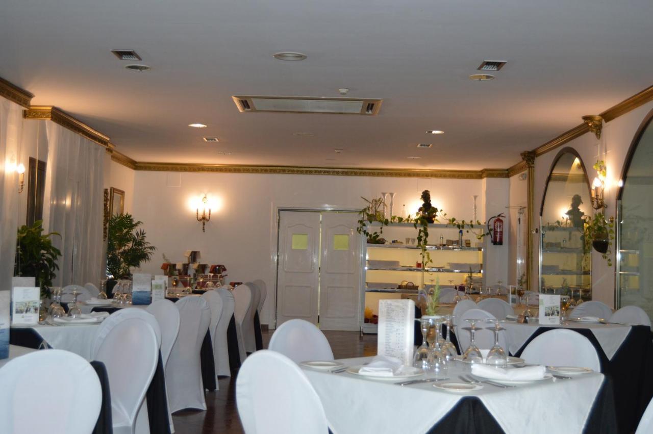 Hotel Poniente Moraleda De Zafayona Екстериор снимка