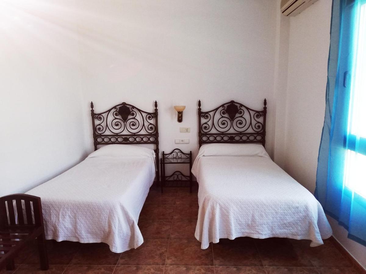 Hotel Poniente Moraleda De Zafayona Екстериор снимка