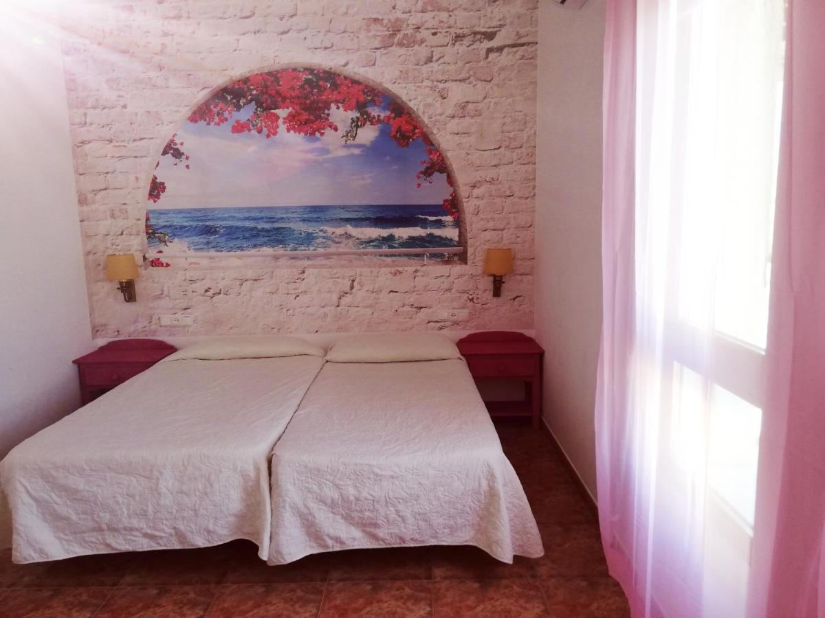 Hotel Poniente Moraleda De Zafayona Екстериор снимка